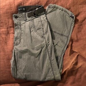 Abercrombie & Fitch Cargo Pants